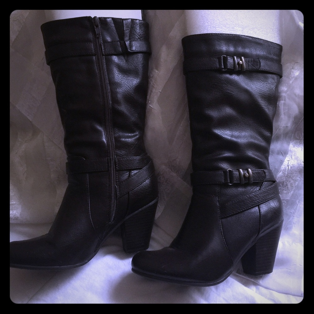 worn twice, 2" in height, all sales are final.